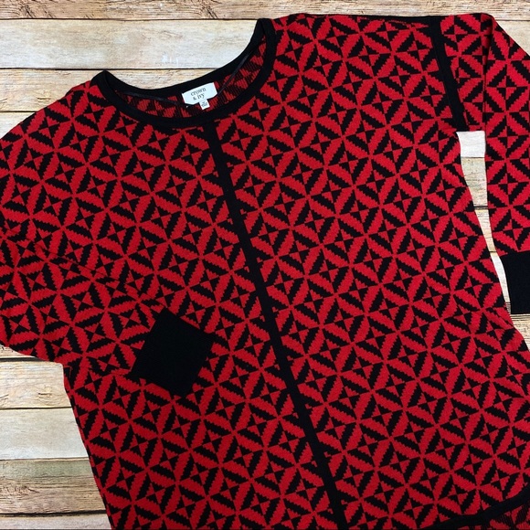 crown & ivy Sweaters - Crown & Ivy Sweater